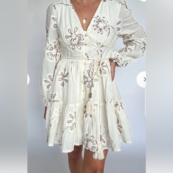 Camellia Dresses & Skirts - Camellia Embroidered Mini Dress Cream Tunic Style with Floral Embroidery Size M